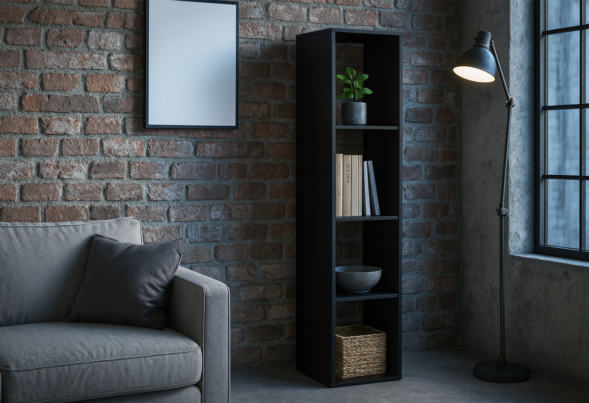 Απεικονίζεται η βιβλιοθήκη σε ένα σαλόνι.